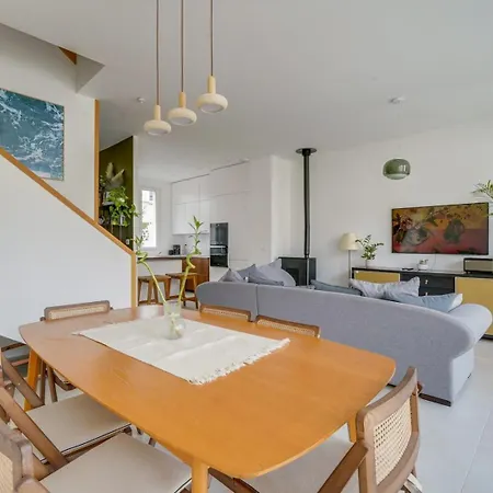 Belle Maison Contemporaine Avec Jardin Et Parking Bordeaux