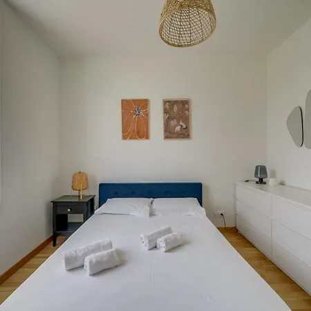 Belle Maison Contemporaine Avec Jardin Et Parking Bordeaux